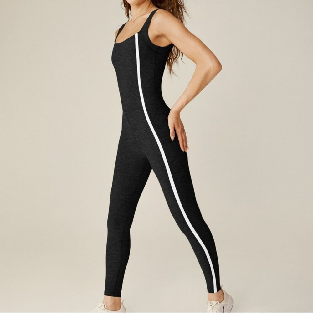 Beyond Yoga | Spacedye New Moves Midi Jumpsuit in Darkest Night/Cloud White